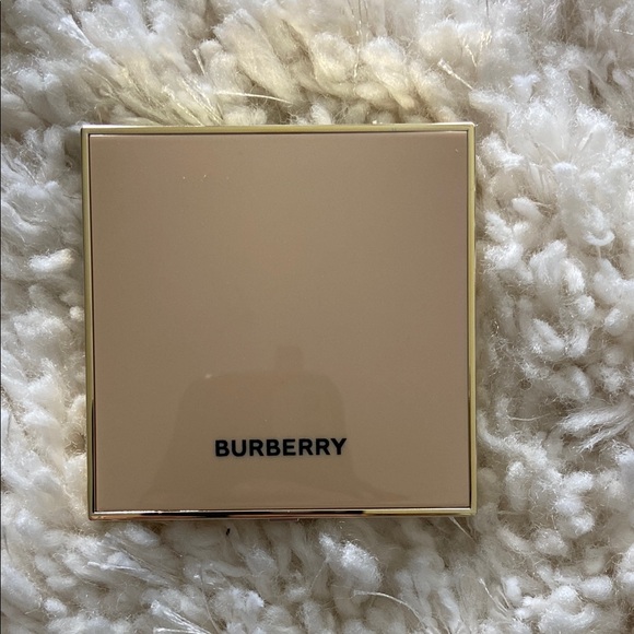 Burberry iconic honey Eyeshadow Palette - Picture 2 of 8